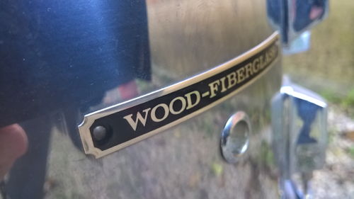Pearl wood Fiberglass logo